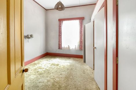Photo of property in 77 King Street, Hikurangi, 0114