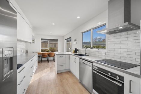 Photo of property in 18 Konini Crescent, Pirimai, Napier, 4112