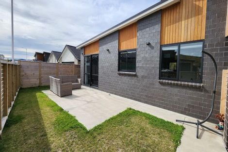 Photo of property in 41 Schooner Drive, Whitby, Porirua, 5024