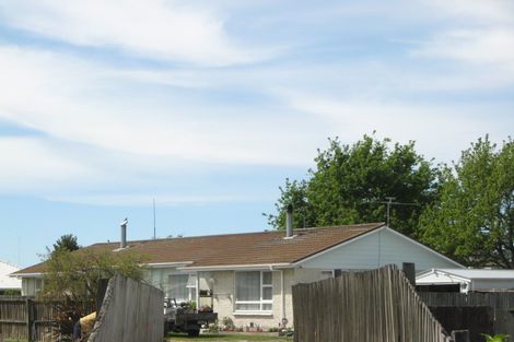 Photo of property in 59 Momorangi Crescent, Redwood, Christchurch, 8051