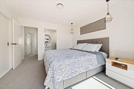 Photo of property in 21c Garrett Drive, Whalers Gate, New Plymouth, 4310