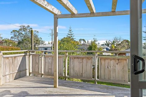 Photo of property in 3 Gazelle Avenue, Beach Haven, Auckland, 0626