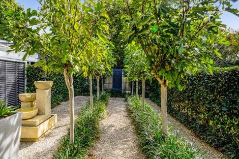 Photo of property in 500 Richmond Road, Lepperton, New Plymouth, 4373