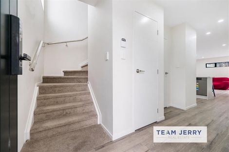 Photo of property in 15b William Avenue, Manurewa, Auckland, 2102