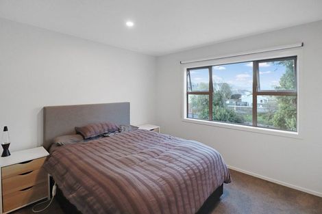 Photo of property in 37 Mcgrath Way, Taita, Lower Hutt, 5011