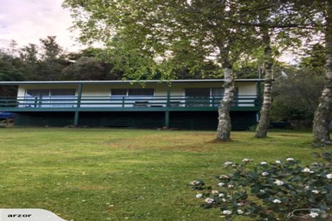 Photo of property in 127 Park Avenue, Whangamata, 3620