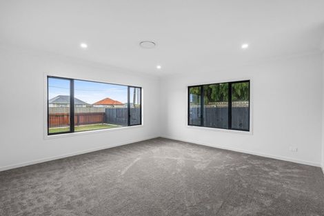 Photo of property in 158 Bartholomew Road, Levin, 5510