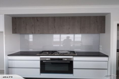 Photo of property in 18 Schooner Drive, Whitby, Porirua, 5024