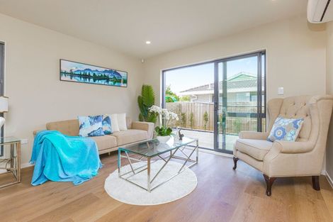 Photo of property in 6/43 Clevedon Road, Papakura, 2110