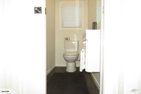 Photo of property in 100 Pohutukawa Drive, Levin, 5571