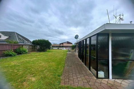 Photo of property in 40 Delamare Road, St Andrews, Hamilton, 3200