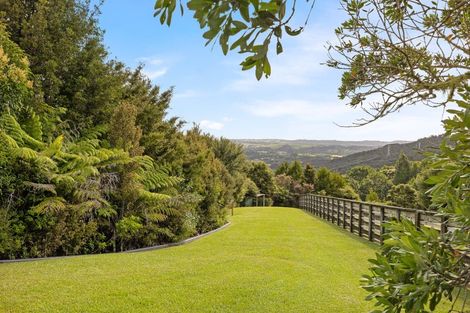 Photo of property in 55 Pinetone Road, Kumeu, 0892