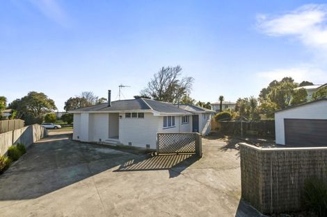 Photo of property in 43 Sheffield Street, Awapuni, Palmerston North, 4412