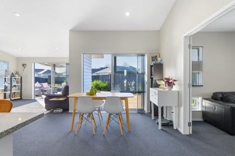 Photo of property in 2 Hawtry Lane, Flagstaff, Hamilton, 3210