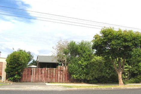 Photo of property in 1/33 Toroa Street, Torbay, Auckland, 0630
