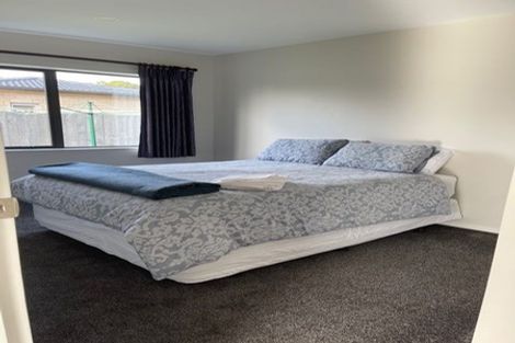 Photo of property in 10 Han Court, Glen Eden, Auckland, 0602