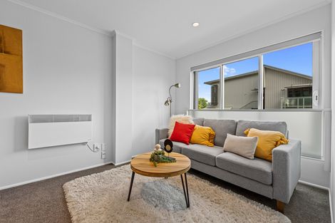 Photo of property in 4c/30 Westward Ho, Glen Eden, Auckland, 0602