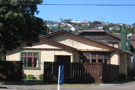 Photo of property in 42 Park Road, Miramar, Wellington, 6022
