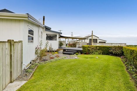 Photo of property in 1288 Normanby Road, Manaia, Hawera, 4678