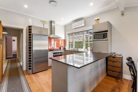 Photo of property in 108 Knowles Street, St Albans, Christchurch, 8052