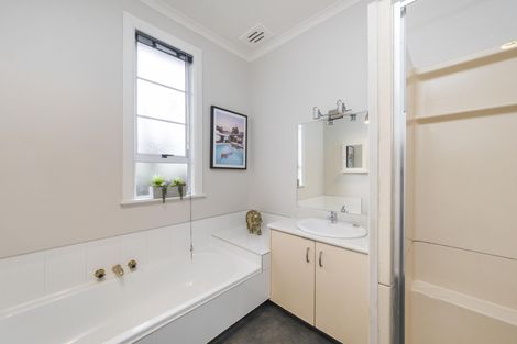 Photo of property in 8 Ngaio Street, West End, Palmerston North, 4412