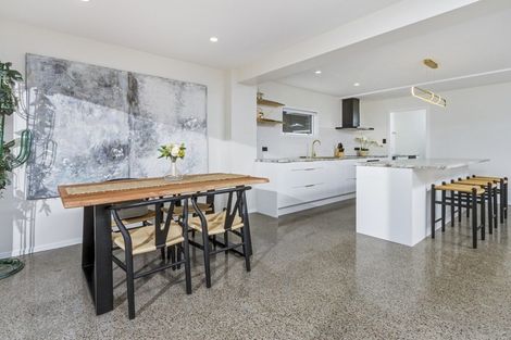 Photo of property in 140 Deep Creek Road, Torbay, Auckland, 0630