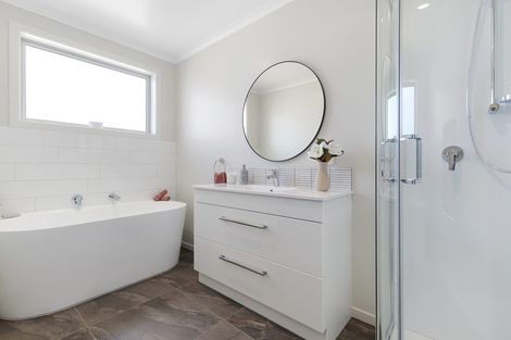 Photo of property in 53 Waikato Esplanade, Ngaruawahia, 3720