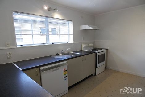 Photo of property in 1/150 Luckens Road, West Harbour, Auckland, 0618