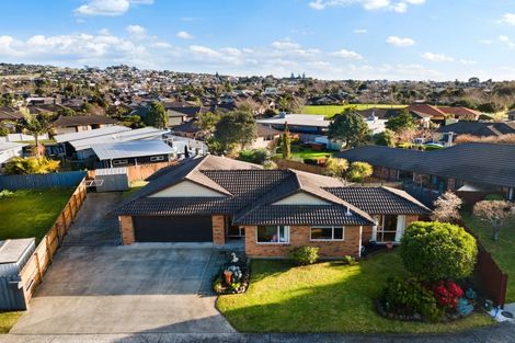 Photo of property in 16 Ploughmans Avenue, Pukekohe, 2120