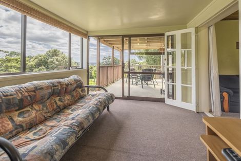 Photo of property in 147 Forest Hill Road, Henderson, Auckland, 0612