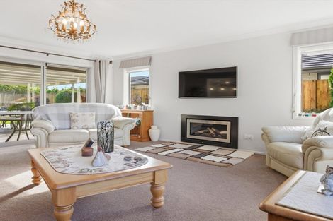 Photo of property in 11 Allington Place, Bethlehem, Tauranga, 3110