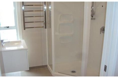 Photo of property in 1/18 George Street, Riccarton, Christchurch, 8041