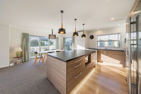 Photo of property in 6 Bluejacket Place, Whitby, Porirua, 5024