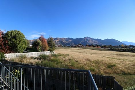 Photo of property in 106a Kings Drive, Wanaka, 9305