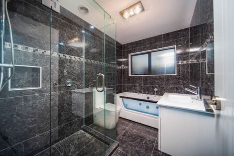 Photo of property in 19b James Street, Mangere East, Auckland, 2024