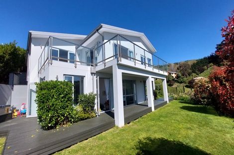 Photo of property in 12 Mandalay Lane, Redcliffs, Christchurch, 8081