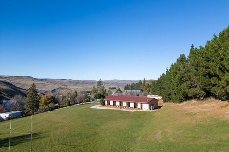 Photo of property in 9125 Hyde-middlemarch Road, Hyde, Ranfurly, 9397