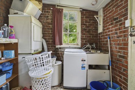 Photo of property in 64 Arthur Street, Dunedin Central, Dunedin, 9016