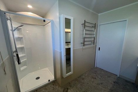 Photo of property in 3 Copperfield Terrace, Mellons Bay, Auckland, 2014