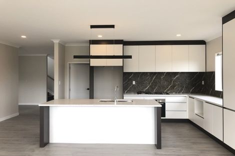 Photo of property in 80 Jeroboam Loop, Kumeu, 0810