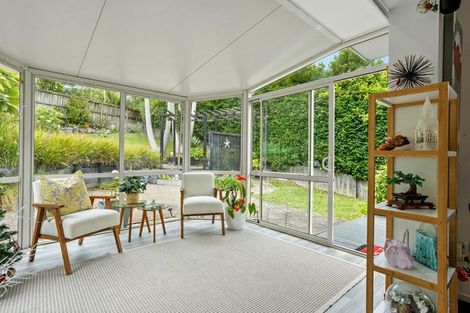 Photo of property in 2/43 Seaton Road, Murrays Bay, Auckland, 0630