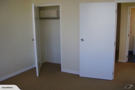 Photo of property in Hobson Court Flats, 55/70u Hobson Street, Thorndon, Wellington, 6011
