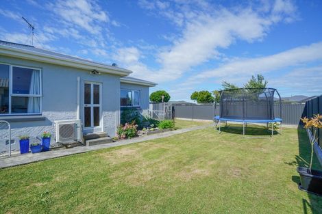 Photo of property in 1 Stirling Street, Windsor, Invercargill, 9810