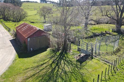Photo of property in 3345 Weber Road, Weber, Dannevirke, 4970