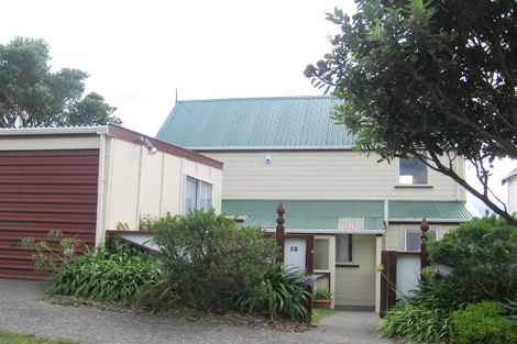 Photo of property in 75 Kaikoura Street, Maupuia, Wellington, 6022