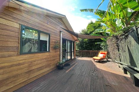 Photo of property in 85 Park Rise, Campbells Bay, Auckland, 0630