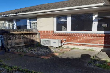 Photo of property in Peregrine Flats, 3/81 Ward Street, Wallaceville, Upper Hutt, 5018