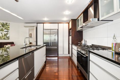 Photo of property in 32 Carroll Place, Owhata, Rotorua, 3010