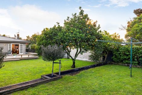 Photo of property in 8 Saint Winifreds Avenue, Hamilton East, Hamilton, 3216