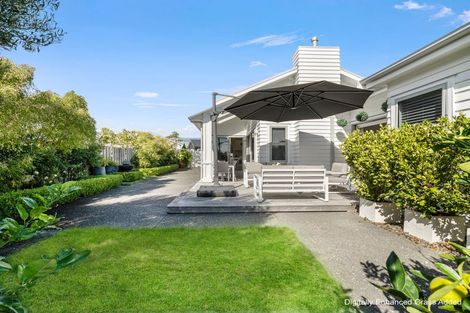 Photo of property in 1 Astelia Lane, Papamoa Beach, Papamoa, 3118